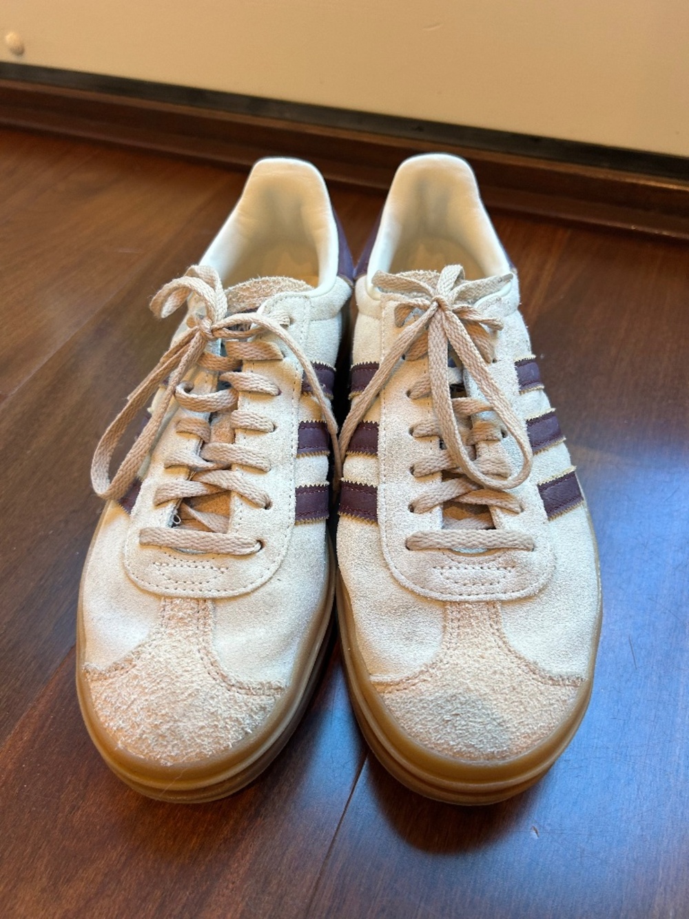 Adidas Vl Court tan and burgundy size 8 (runs large)